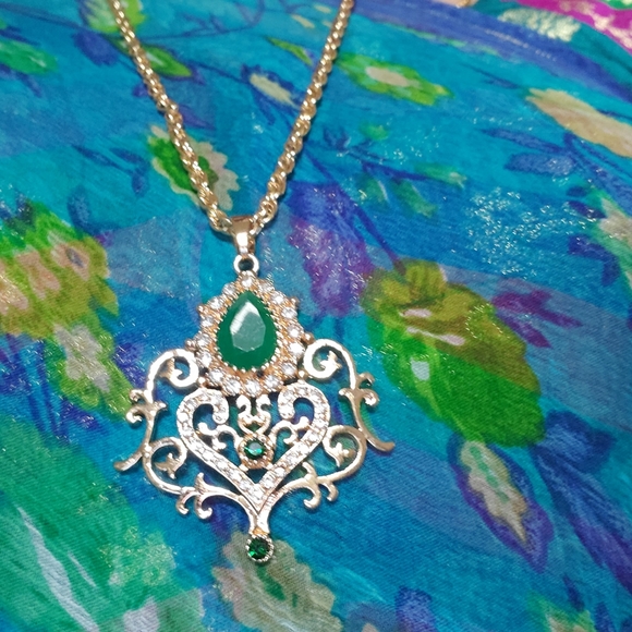 long chain with pendant set - Picture 6 of 6